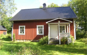 Three-Bedroom Holiday Home in Annerstad